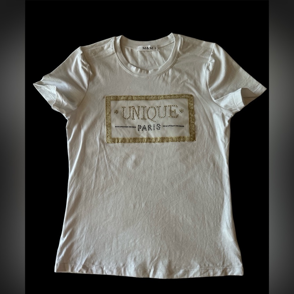 White Shortsleeves Small To Medium T-shirt With Embellishment BNWOT - Picture 2 of 10